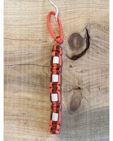 CHARMS ANTI TIQUES   Accueil